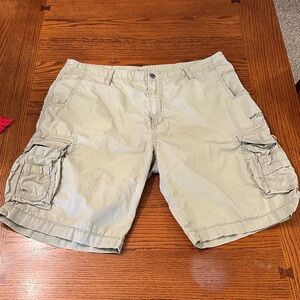Men's Harley Davidson Tan Cargo Shorts size 38